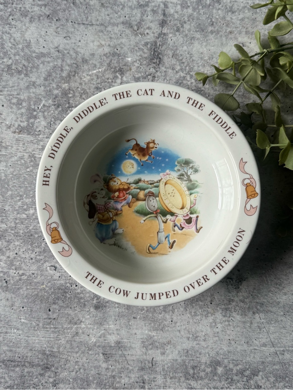 Vintage Avon Hey Diddle Diddle Cat Fiddle Cow Ceramic Baby Bowl Nursery Rhyme